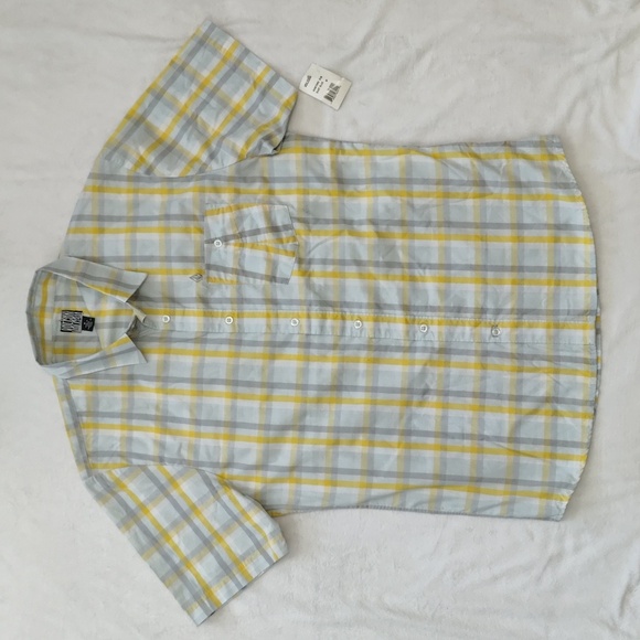 172. Volcom Plaid Button Down Shirt | Color: Dust Blue - Picture 3 of 9